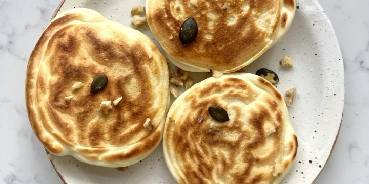 Snickers Stuffed Pancakes