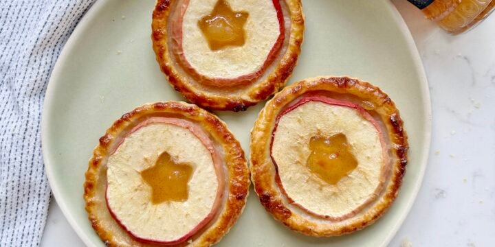 Apple & Cinnamon Pastries