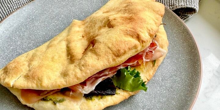 Easy Pizza Sandwich