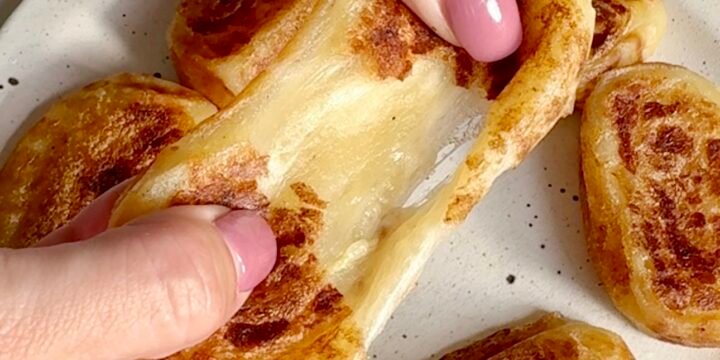 Cheesy Potato Rolls