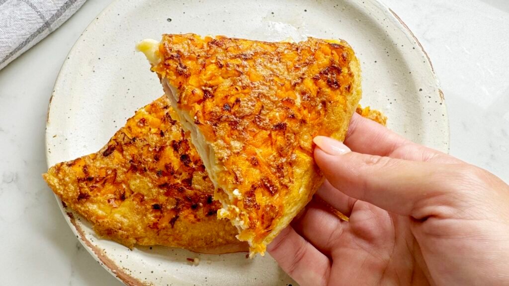 Crispy Carrot and Cheese Omelette