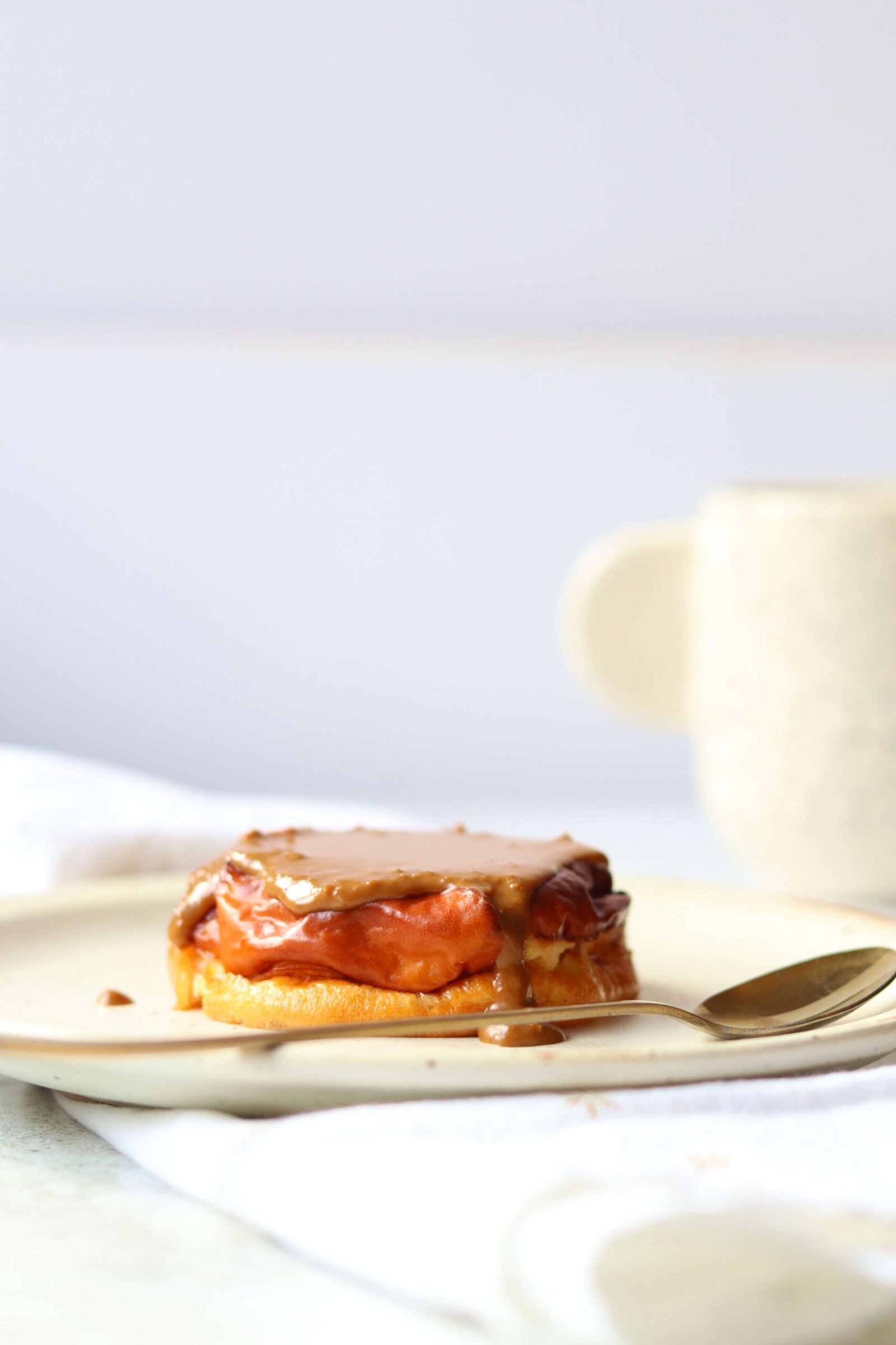 Single Serve Breakfast Cheesecake, straight view showing biscoff