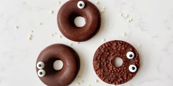 No Bake Crunchy Chocolate Donuts