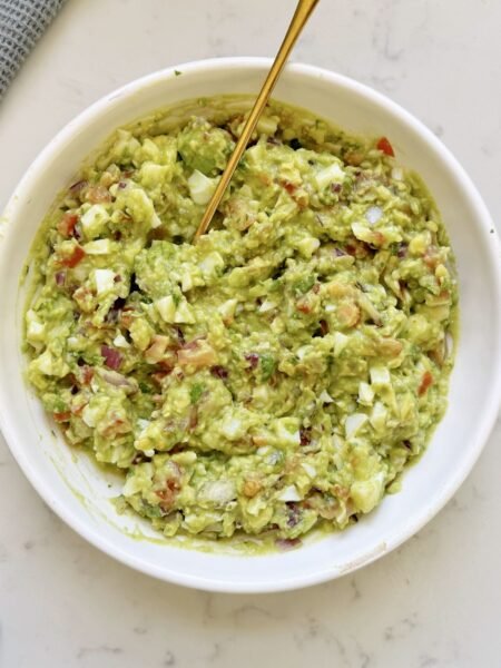 Irresistible Egg Guacamole