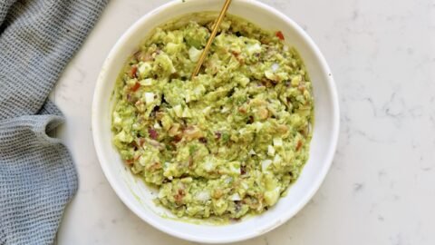 Irresistible Egg Guacamole