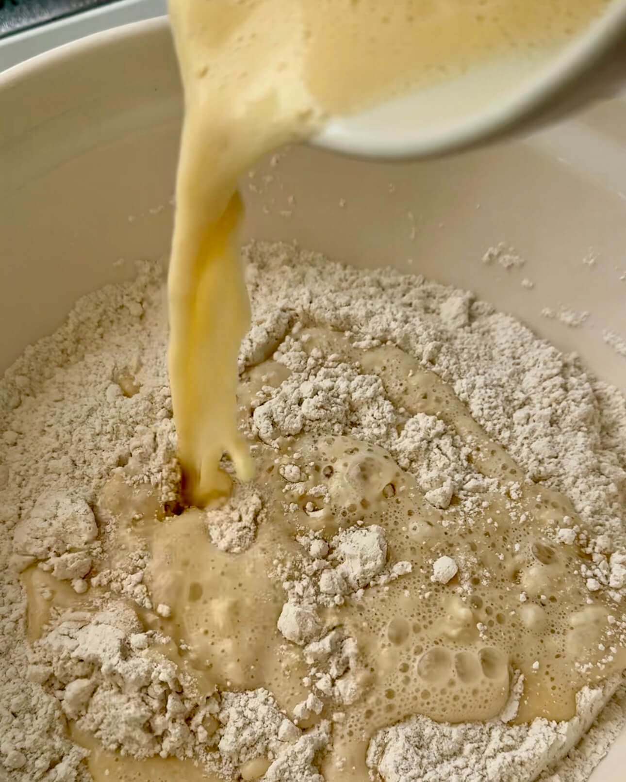 Best christmas cinnamon rolls step 1