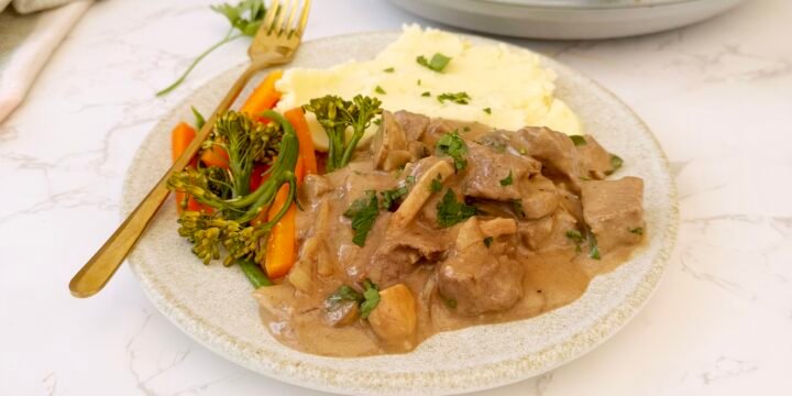 Healthy Beef Stroganoff in Slow Cooker