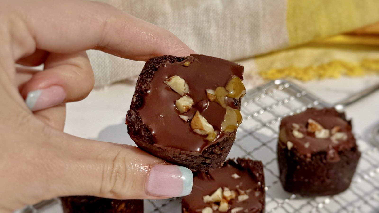 raw brownie cups, pistachio butter dessert, healthy no-bake snack, gluten free brownie bites, dairy free chocolate dessert, vegan chocolate snack, Medjool date brownies, healthy chocolate cups, refined sugar free sweets, nutty no bake treat