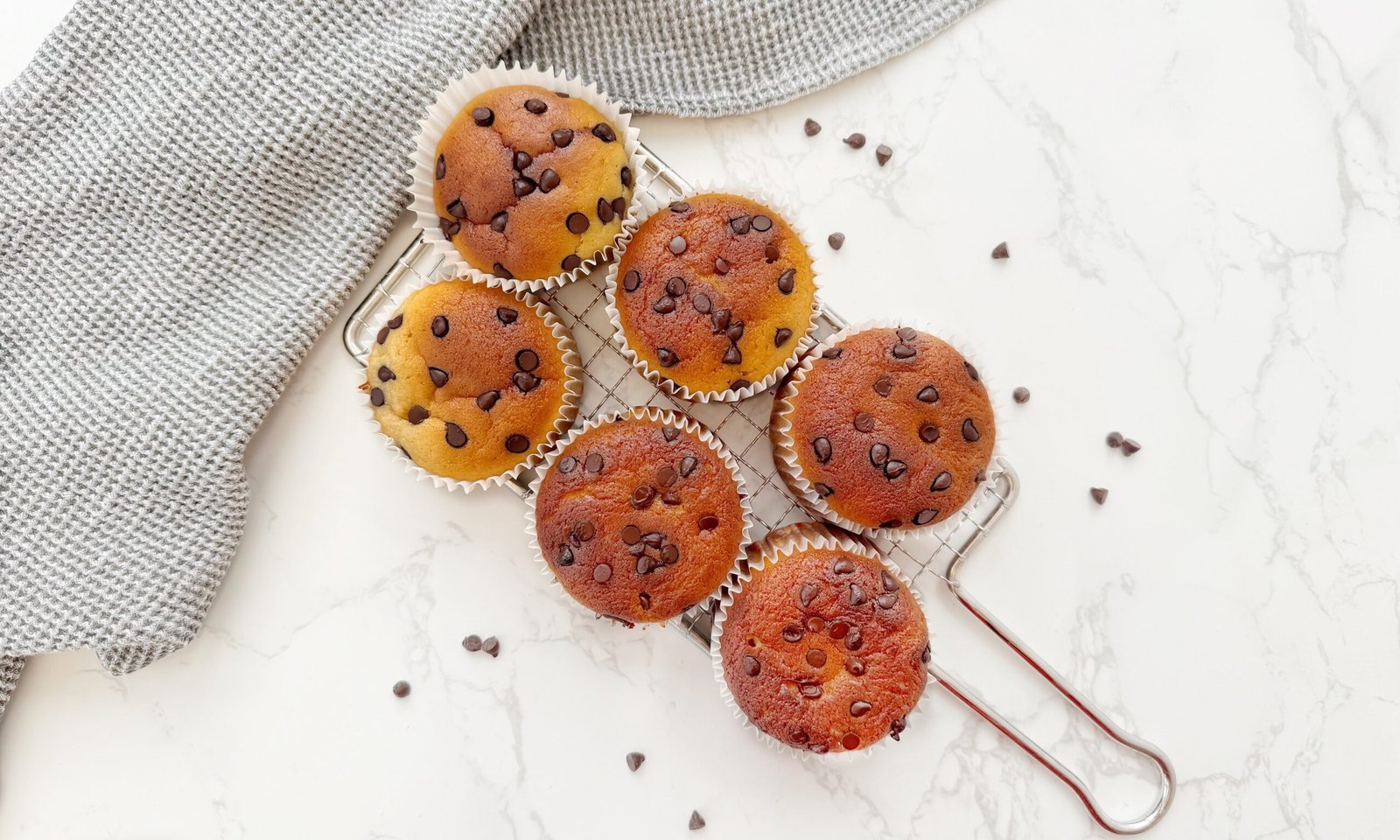 Moist almond flour muffins with sugar-free chocolate chips