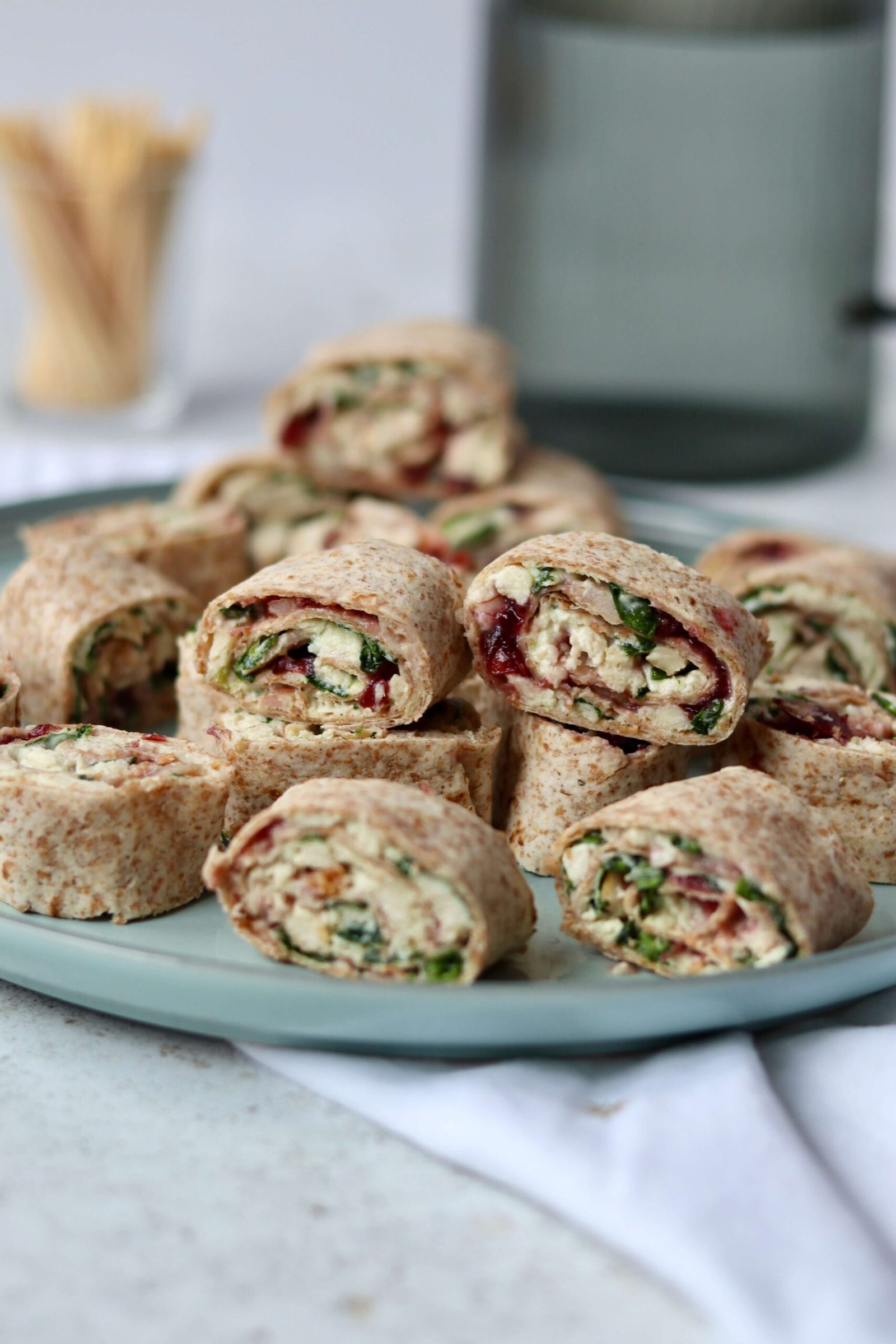 Best Turkey Cranberry Pinwheels close up