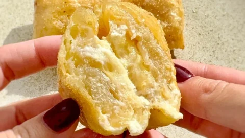 Crispy Banana Spring Rolls