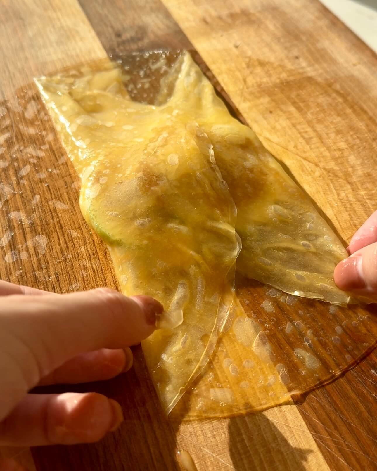 Crispy Apple Spring Rolls - Step 4