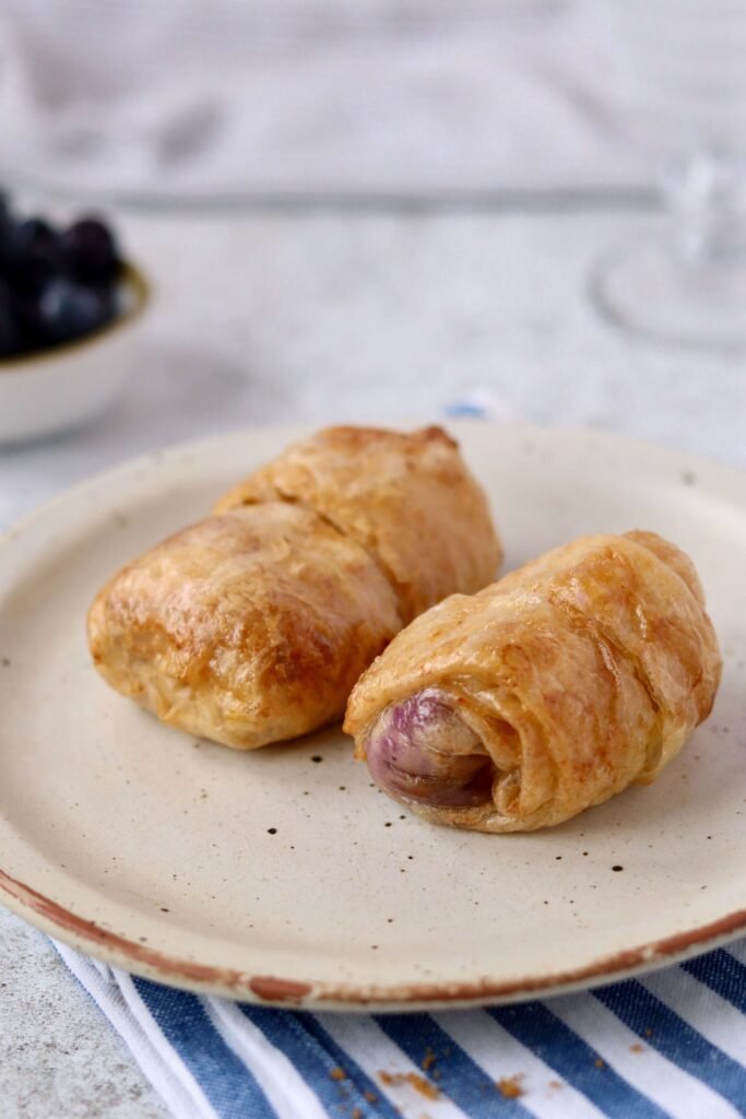 Crispy Blueberry Spring Rolls