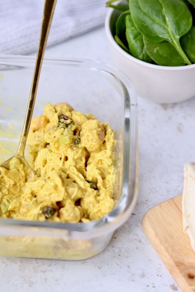 Easy Coronation Chicken Chickpea Wraps