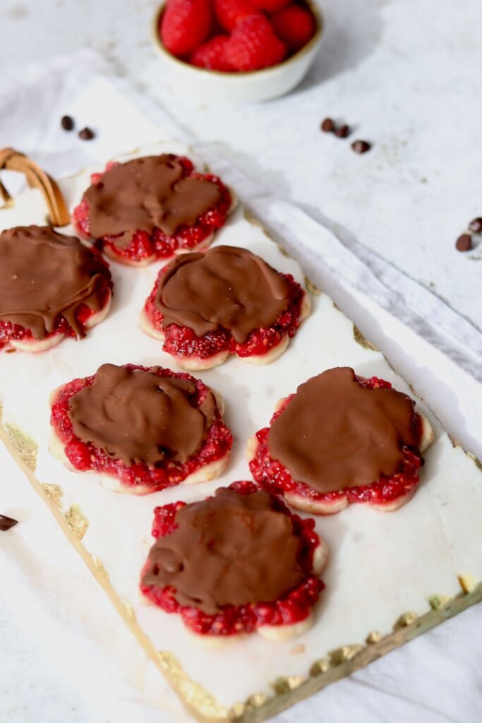 Frozen Raspberry and Banana Bites with Dark Chocolate