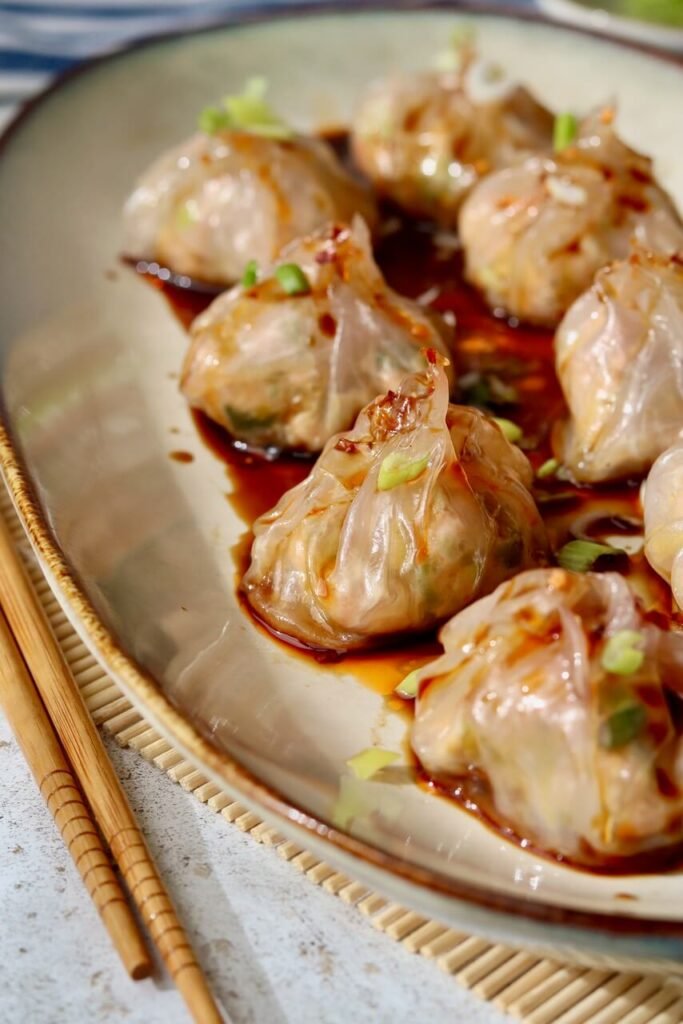 Spicy Hoisin Salmon Rice Paper Dumplings (Steamed & Healthy)