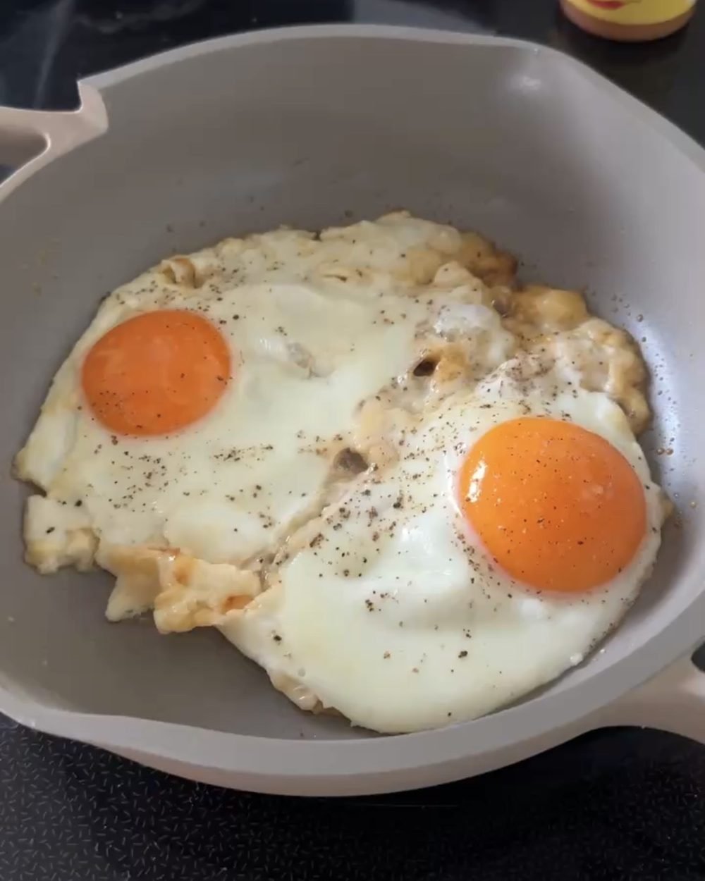 Fried eggs in the Our Place Always Pan