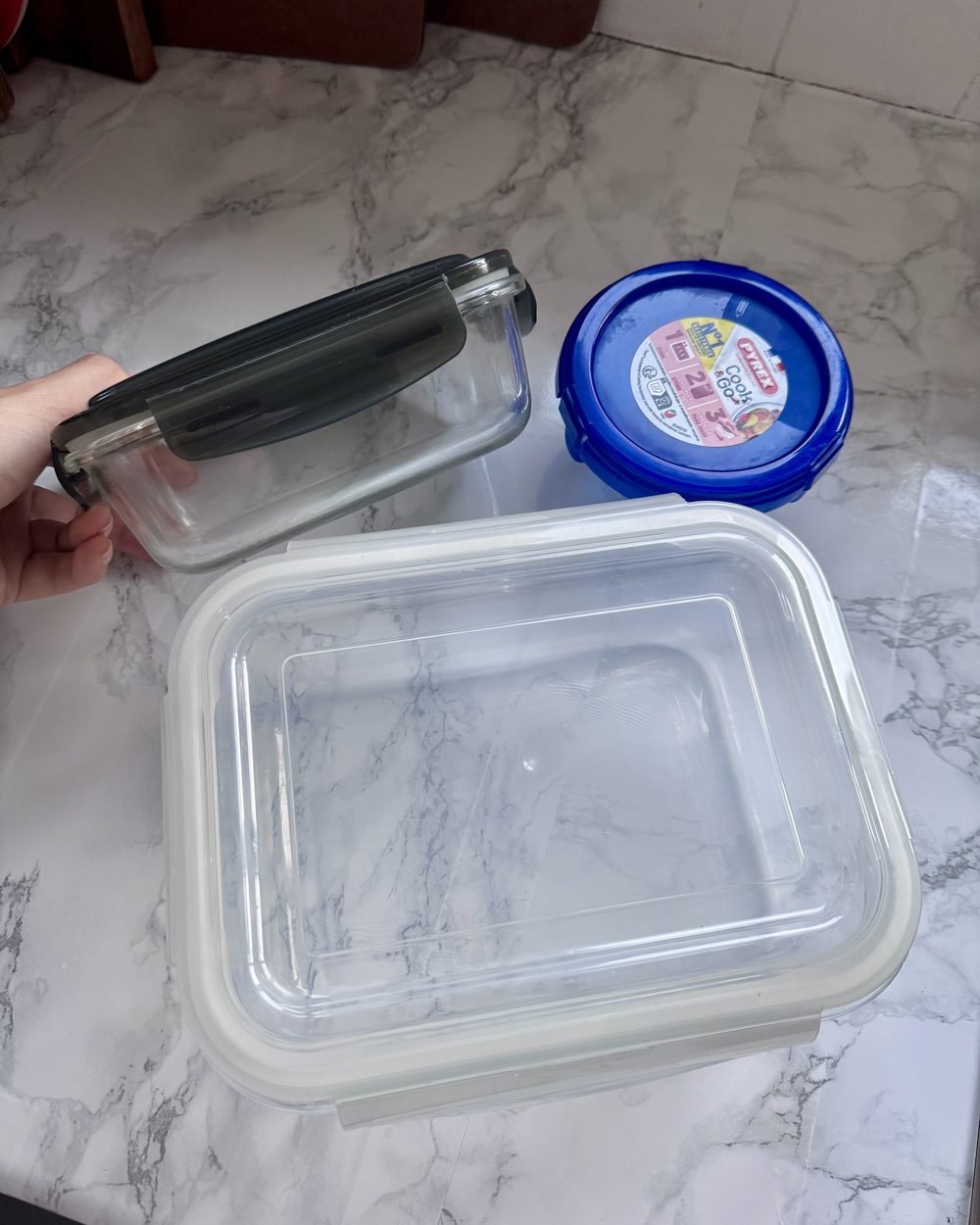 Glass meal prep containers replacing old plastic tubs